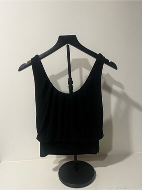 Express Black Scoop Neck Sleeveless Tank Top